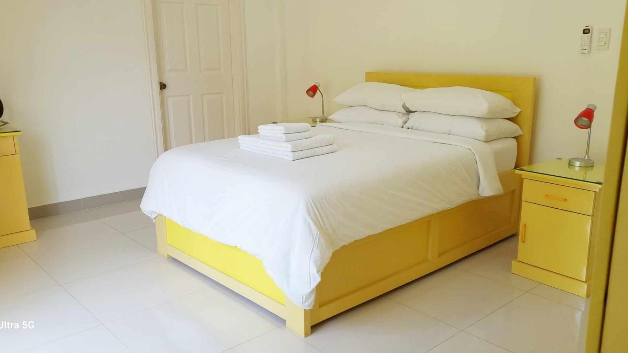 Bohol White House Bed & Breakfast Lila Extérieur photo