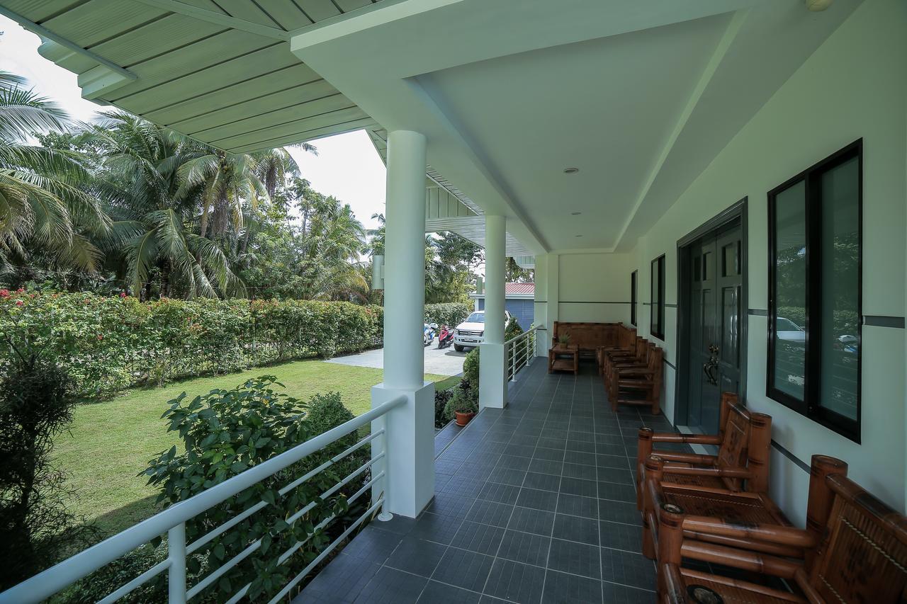 Bohol White House Bed & Breakfast Lila Extérieur photo