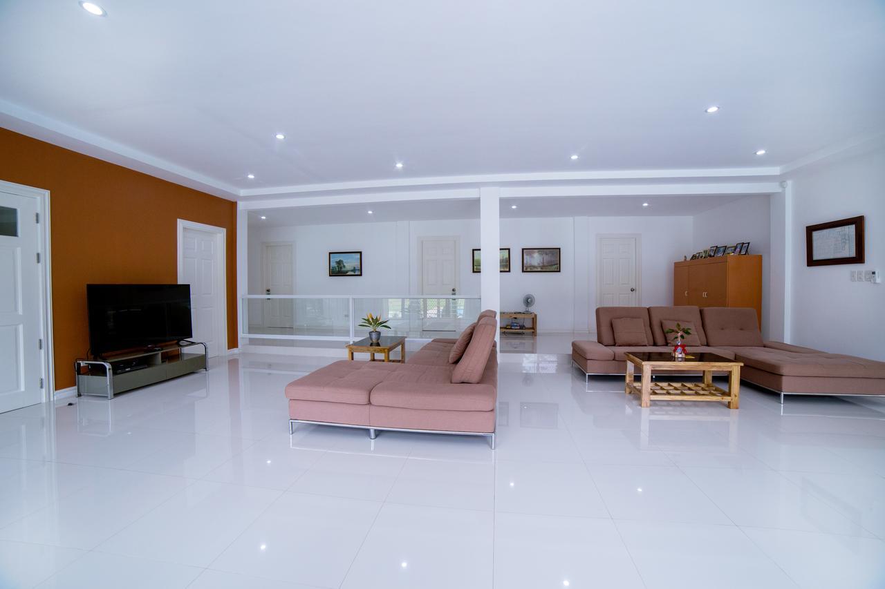Bohol White House Bed & Breakfast Lila Extérieur photo