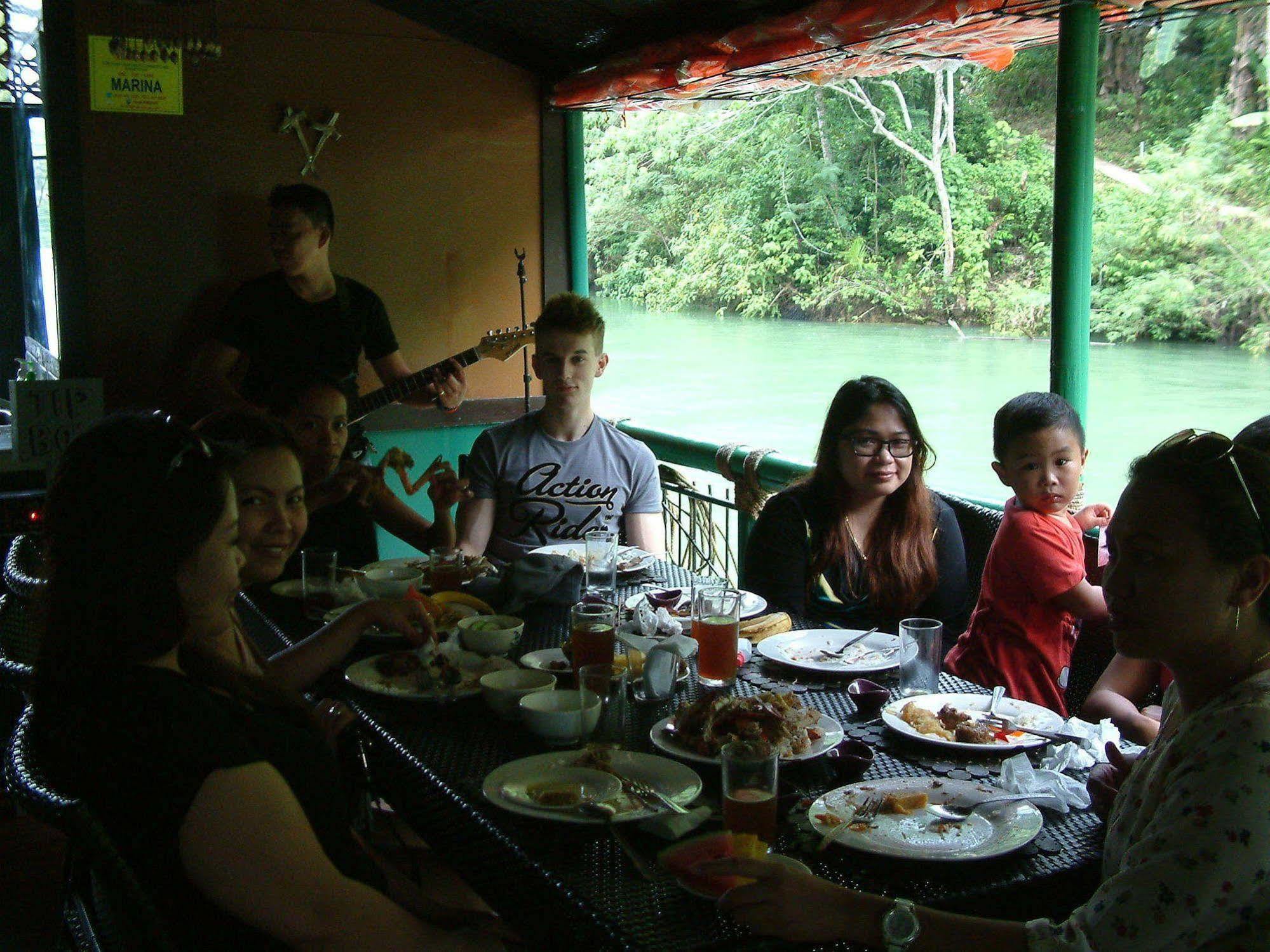 Bohol White House Bed & Breakfast Lila Extérieur photo